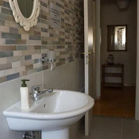 Centro A 550 Metri Dal Mare, Con Posto Auto *