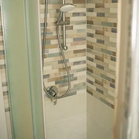 Centro A 550 Metri Dal Mare, Con Posto Auto Appartement *